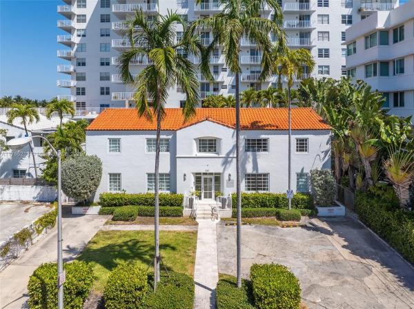 Beach House, 241 28th St, Miami Beach, Florida 33140, image 1