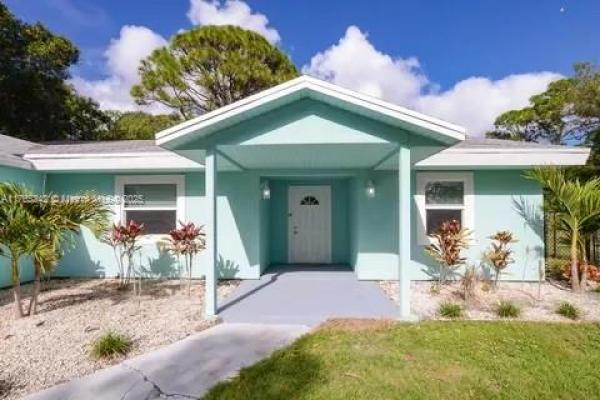 Indian River Estates, 108 E Easy St, Fort Pierce, Florida 34982, image 1