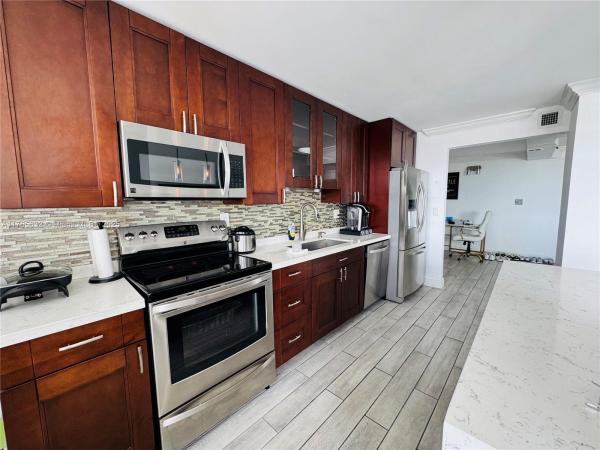 Del Prado, 18031 Biscayne Blvd #1001, Aventura, Florida 33160, image 1