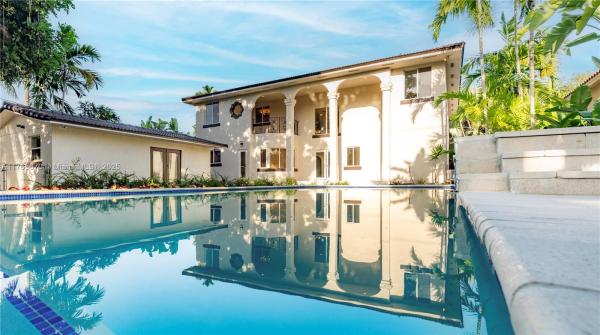 Country Club Estates, 517 Palmetto Dr, Miami Springs, Florida 33166, image 1