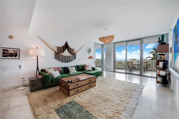 Grovenor House, 2627 S Bayshore Dr #605, Miami, Florida 33133, image 2