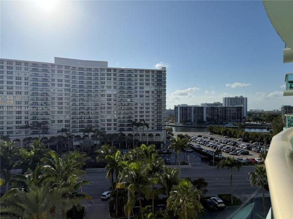 Tides On Hollywood Beach, 3801 S Ocean Dr #8T, Hollywood, Florida 33019, image 1