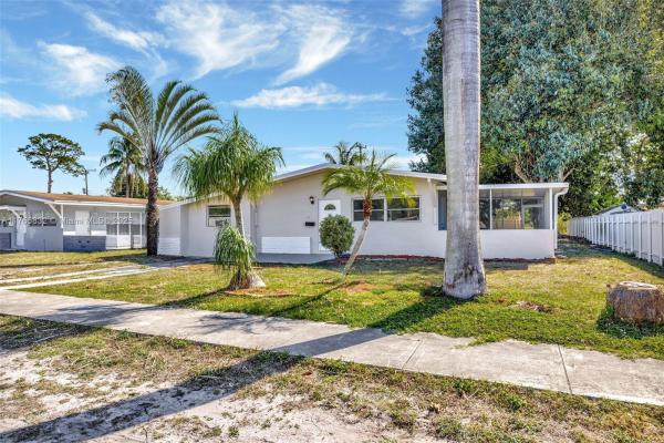 Melrose Park, 520 Carolina Ave, Fort Lauderdale, Florida 33312, image 1