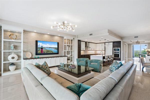 Azure, 2700 Donald Ross Rd #402, Palm Beach Gardens, Florida 33410, image 1