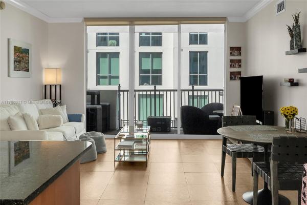 One Village Place, 4100 Salzedo St #605, Coral Gables, Florida 33146, image 1
