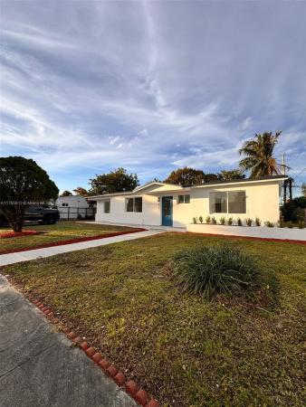 Stoneybrook Estates, 2421 NW 180th Ter, Miami Gardens, Florida 33056, image 2