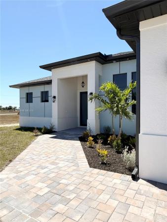 Cape Coral, 4210 Ne 14th Ave, Cape Coral, Florida 33909, image 1