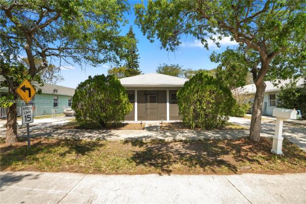 13141 SW 242nd Ter, Homestead, Florida 33032, image 1