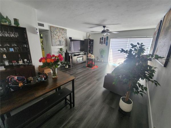 7245 SW 94 Pl #K-7, Unincorporated Dade County, Florida 33173, image 1