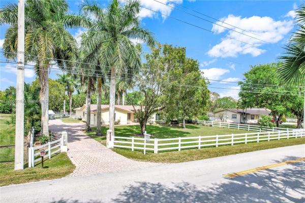 Oak Hill, 14209 SW 26th St, Davie, Florida 33325, image 1