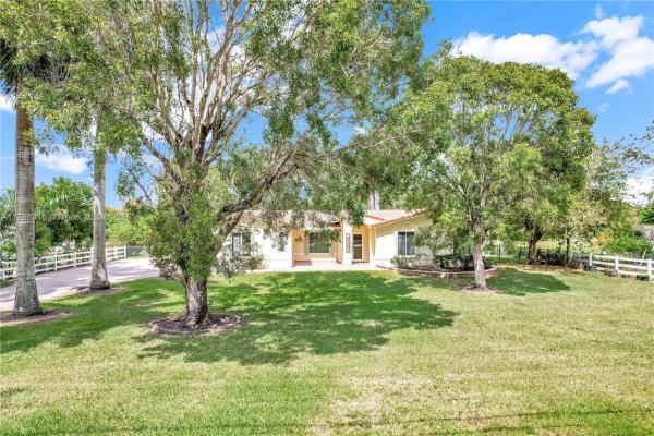 Oak Hill, 14209 SW 26th St, Davie, Florida 33330, image 3