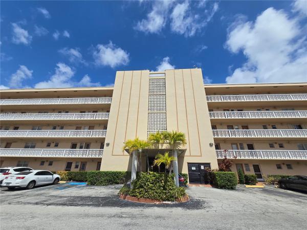 Meadowbrook Towers, 218 NE 12th Ave #502, Hallandale Beach, Florida 33009, image 1
