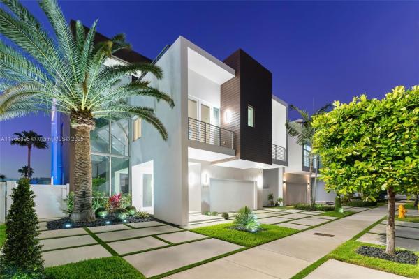 The Mansions At Doral, 10561 NW 67th Ter, Doral, Florida 33178, image 1