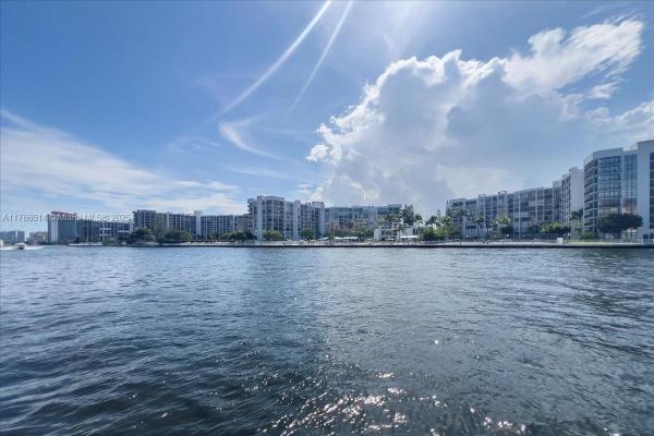 Attache Garden, 2710 S Ocean Dr #402, Hollywood, Florida 33019, image 1