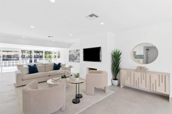 Coral Point, 2140 NE 19th Ave, Wilton Manors, Florida 33305, image 3