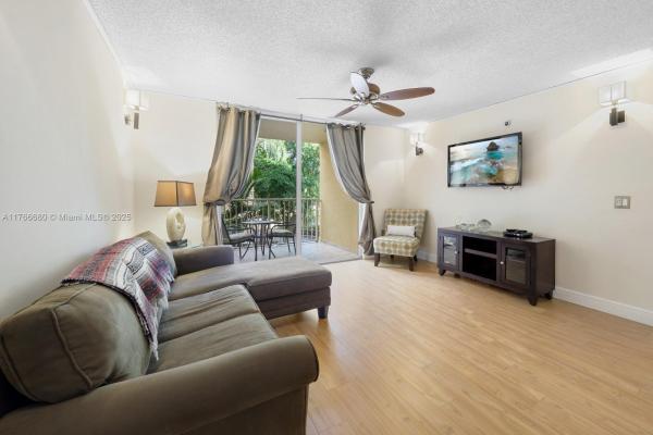 The Yacht Club At Aventura, 19877 E Country Club Dr #3305, Aventura, Florida 33180, image 3