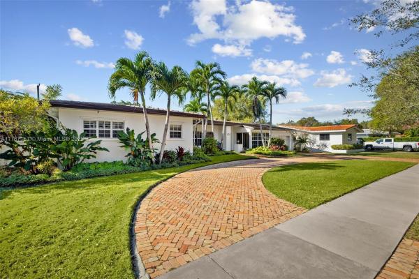 Biltmore, 428 Sevilla Ave, Coral Gables, Florida 33134, image 3
