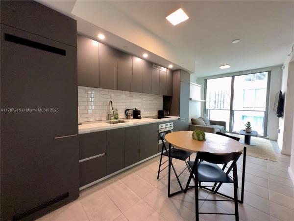 YotelPad Miami, 227 NE 2nd St #1907, Miami, Florida 33132, image 3
