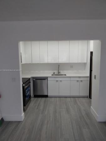 Seventeenth Green, 1450 Atlantic Shores Blvd #105, Hallandale Beach, Florida 33009, image 1