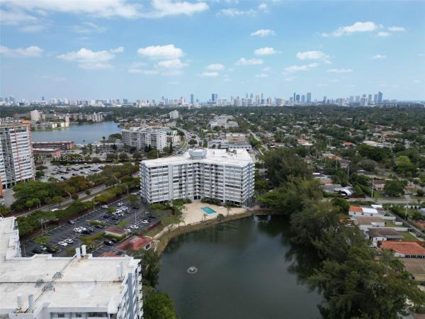 Wilshire, 1300 NE Miami Gardens Dr #917E, Ojus, Florida 33179, image 1