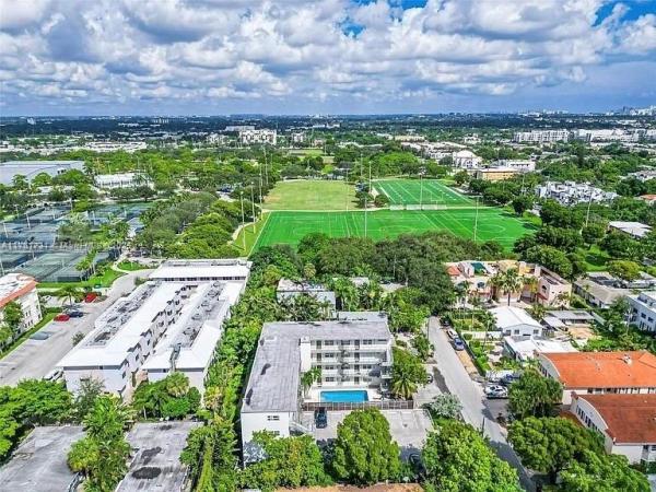 Park Place, 609 NE 13th Ave #302, Fort Lauderdale, Florida 33304, image 1