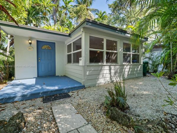 Loquat Park Villas, 3631 Loquat Ave, Miami, Florida 33133, image 2