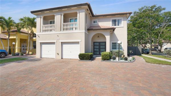 22820 SW 113th Path, Unincorporated Dade County, Florida 33170, image 1