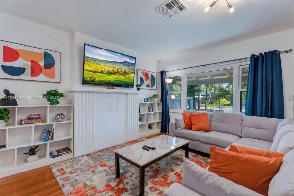 Brickell Estates, 820 SW 26th Rd, Miami, Florida 33129, image 1