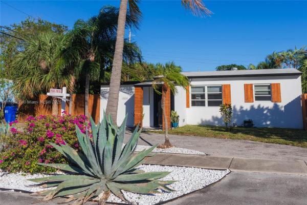 Collier Manor, 2632 NE 15th Ave, Pompano Beach, Florida 33064, image 1
