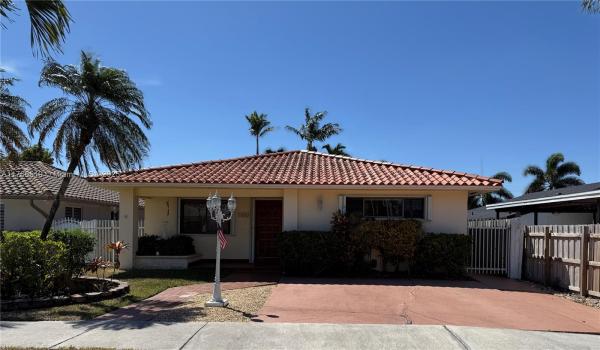 Las Estrellas, 7890 W 5th Ln, Hialeah, Florida 33014, image 1