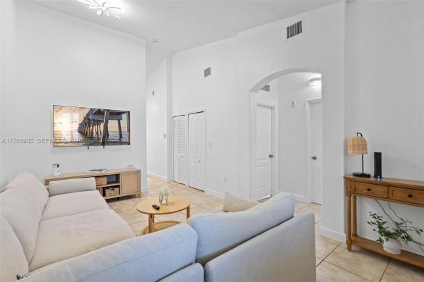 Shoma At Keys Cove, 2731 SE 17th Ave #211, Homestead, Florida 33035, image 1