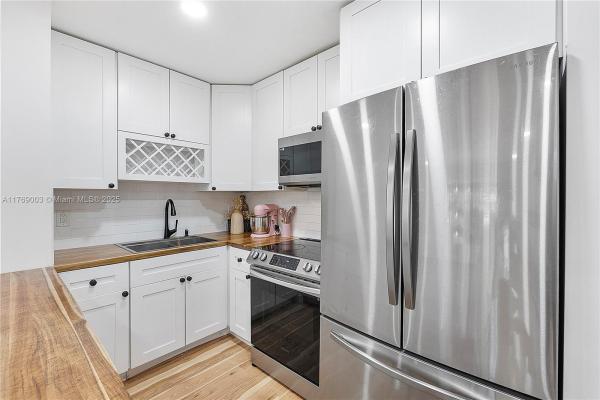 Mayfair Apartments, 1520 Mckinley St #206E, Hollywood, Florida 33020, image 1