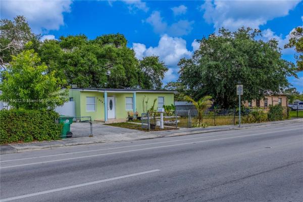Bunche Park, 16245 NW 22nd Ave, Miami Gardens, Florida 33054, image 1