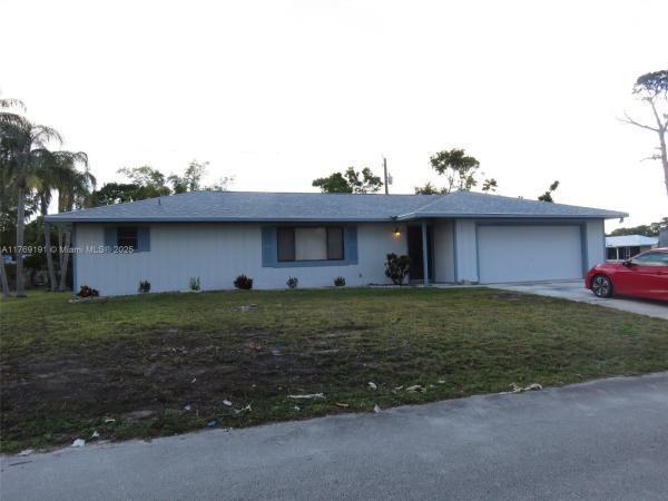 Lakewood Park, 5409 Eastwood Dr, Fort Pierce, Florida 34951, image 1