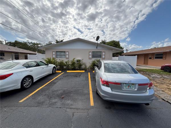 American Townsites, 611 NE 3rd Ave #2, Pompano Beach, Florida 33060, image 1