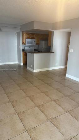 Sun Vista Gardens, 5720 Rock Island Rd #380, Tamarac, Florida 33319, image 2