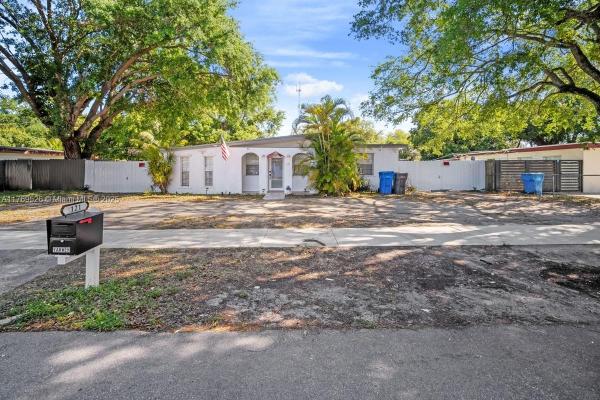 Miami Gardens Estates, 121 Edmund Rd, West Park, Florida 33023, image 1