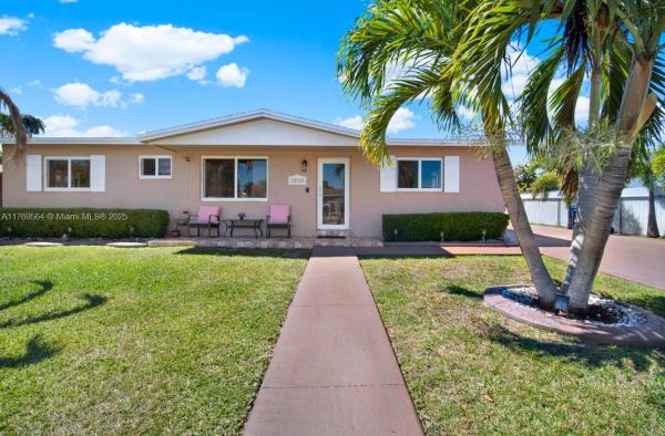 30328 SW 158th Pl, Homestead, Florida 33033, image 1