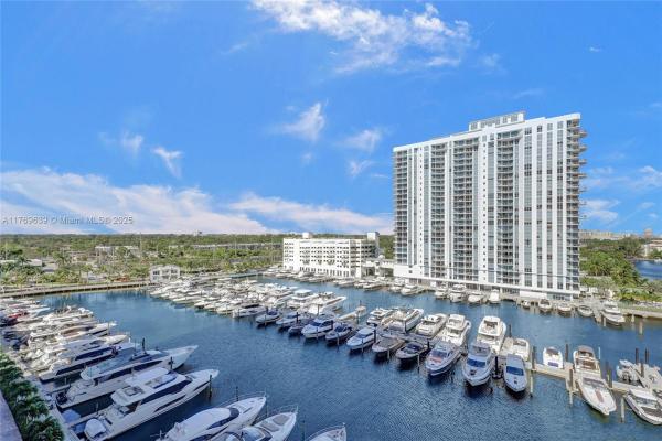 17111 Biscayne Blvd Bs-10, North Miami Beach, Florida 33160, image 1
