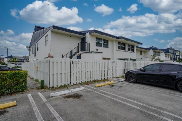 15428 SW 85th Ter #189, Unincorporated Dade County, Florida 33193, image 1