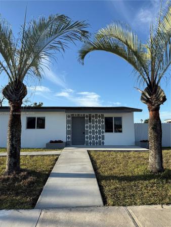 15044 SW 304th Ter, Unincorporated Dade County, Florida 33033, image 1