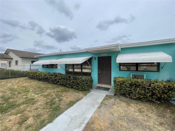 Ingleside Park, 4631 E 8th Ct, Hialeah, Florida 33013, image 1