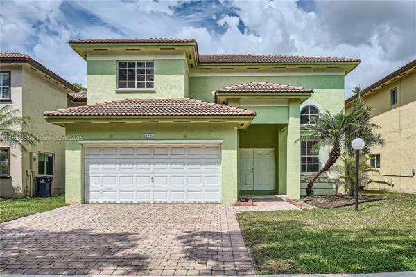 Silver Palms, 22902 SW 114th Pl, Princeton, Florida 33170, image 2