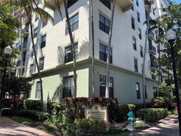 Regent Park At Young Circle, 1919 Van Buren St #115A, Hollywood, Florida 33020, image 1