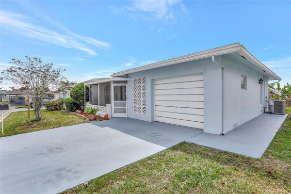 Paradise Gardens 4, 7460 NW 6th Ct, Margate, Florida 33063, image 1