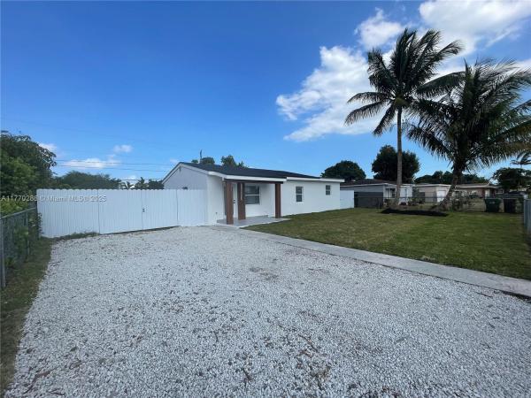 14641 Jackson St, Miami, Florida 33176, image 1