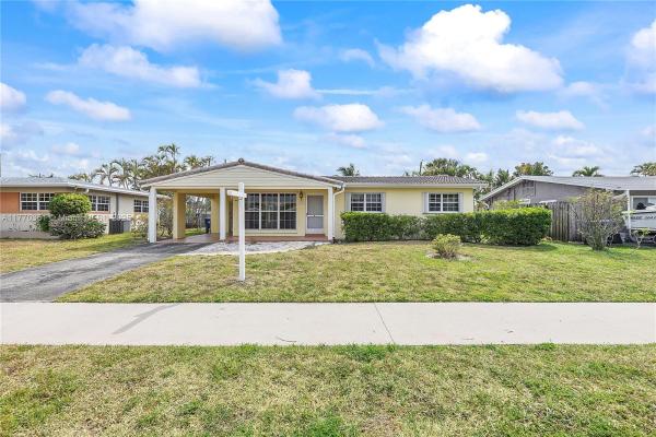 Jenada Villas, 2918 NW 9th Ter, Wilton Manors, Florida 33311, image 1