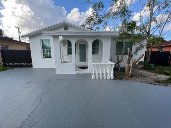 Hildamere, 1015 NW 59th St, Miami, Florida 33127, image 1