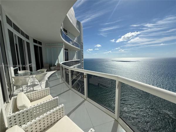 Tdr Tower 3, 15811 Collins Ave #4207, Sunny Isles Beach, Florida 33160, image 1