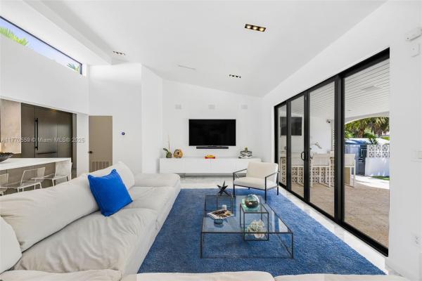 Biscayne Point, 7805 Noremac Ave, Miami Beach, Florida 33141, image 3